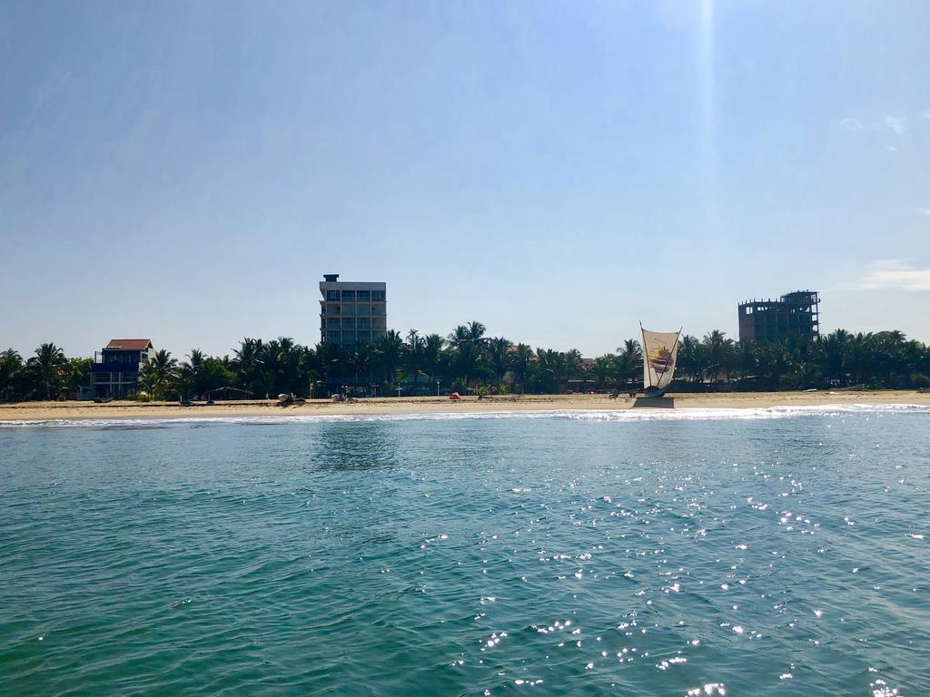 Lanka Beach Hotel Ettukala エクステリア 写真