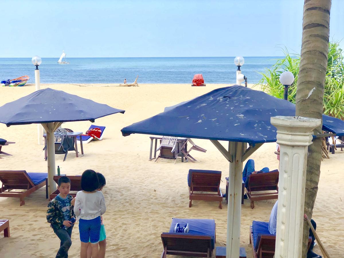 Lanka Beach Hotel Ettukala エクステリア 写真
