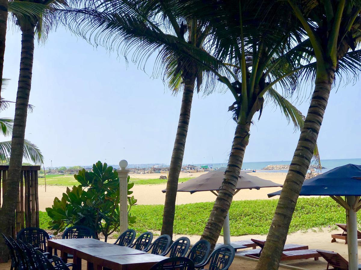 Lanka Beach Hotel Ettukala エクステリア 写真