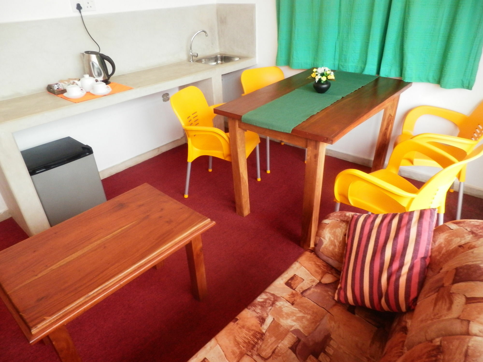 Lanka Beach Hotel Ettukala エクステリア 写真